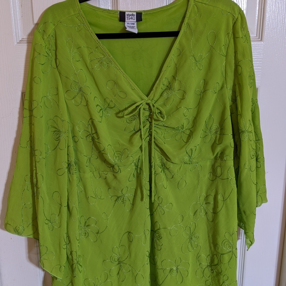 Studio 1940 women's blouse